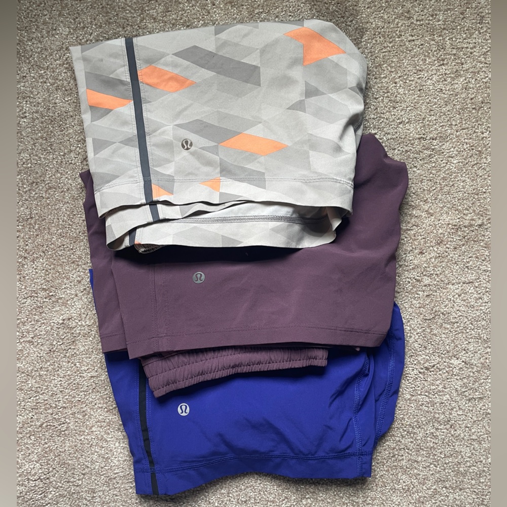 lululemon athletica Men's Athletic Shorts - Gray, Purple, Blue